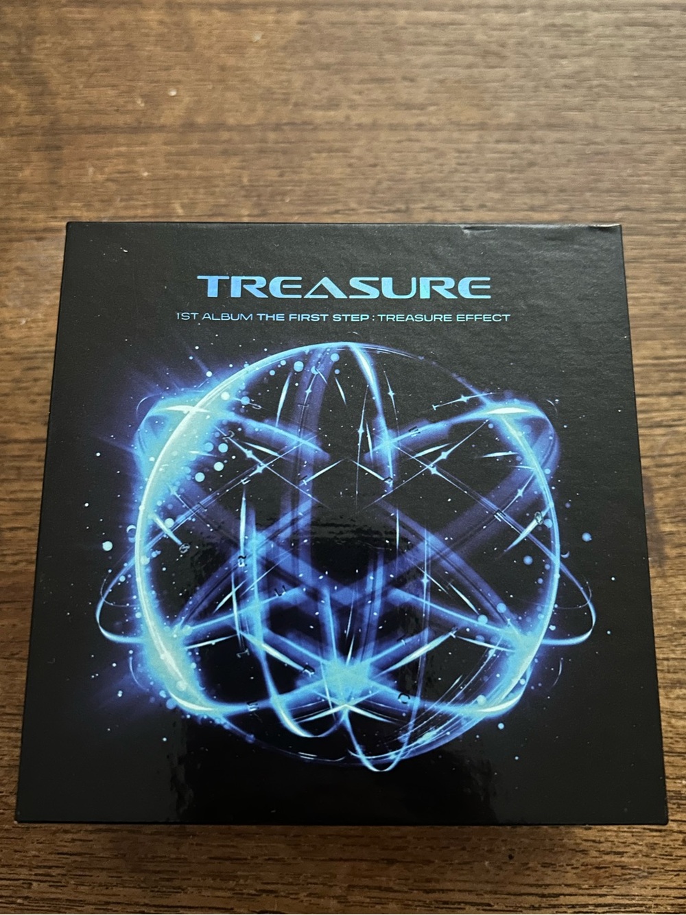K- Pop Treasure Effect air kit album